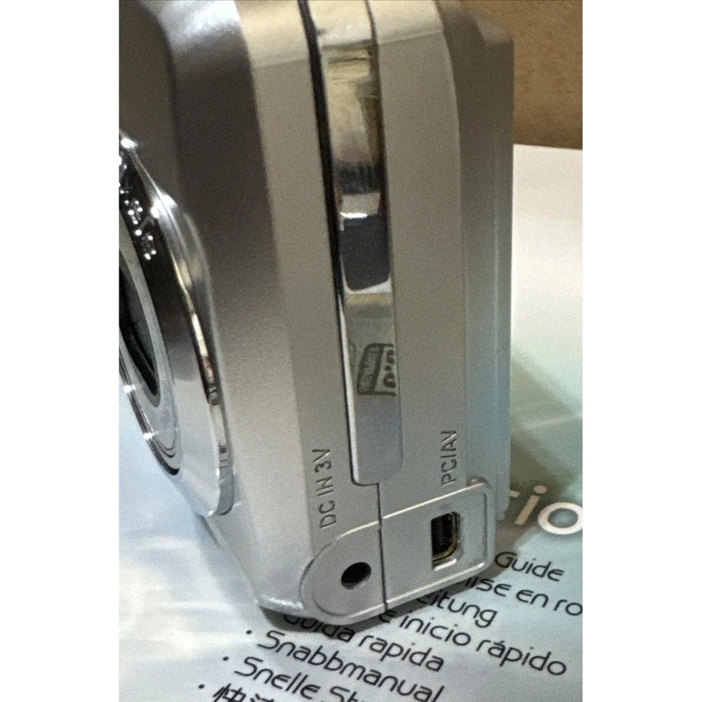 Pentax Optio E10 Compact Digital Camera 6.0MP Silver | Works Great!